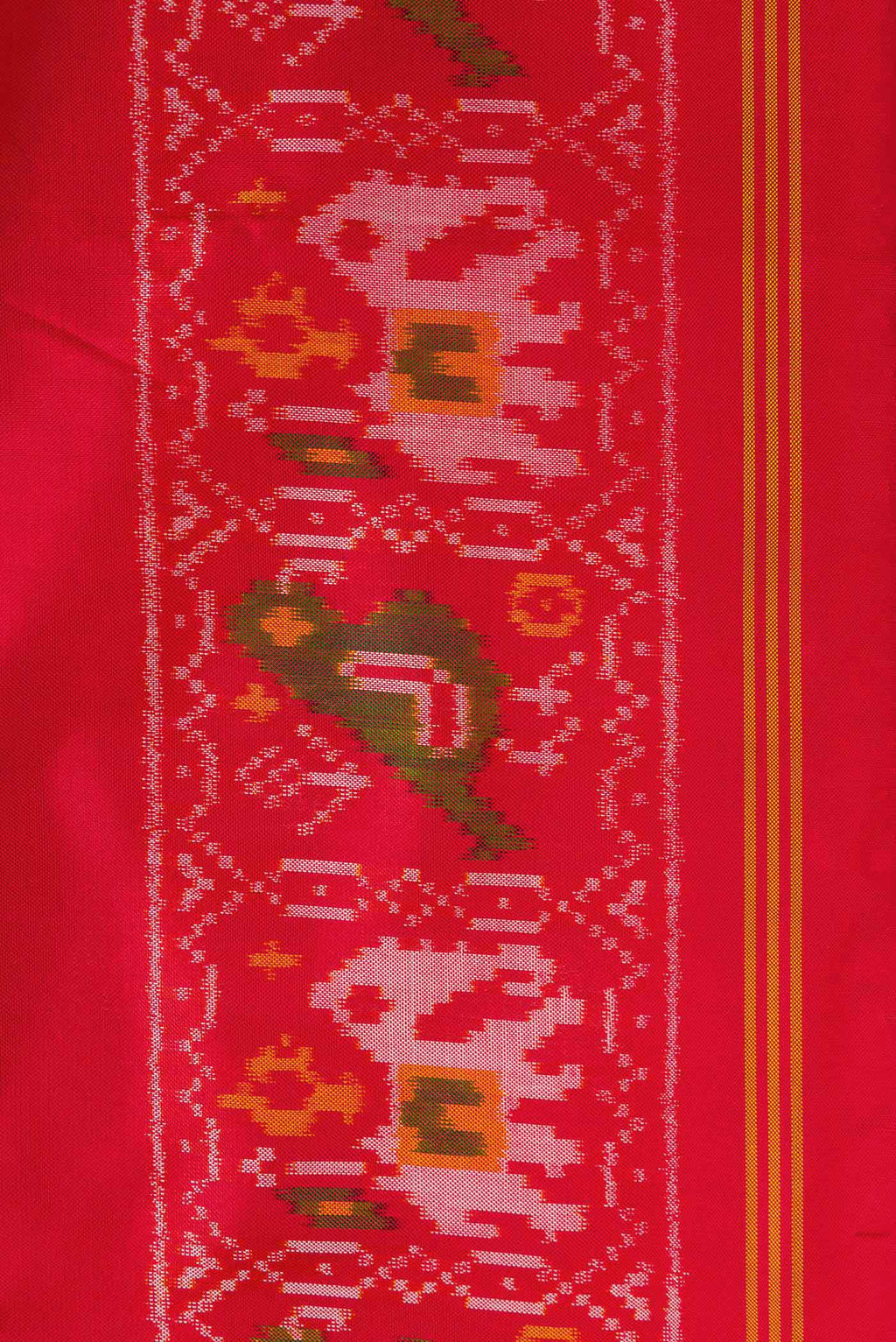 Border image of Red Dual Tone Double Ikat Saree with Plain Body and Ikat Border