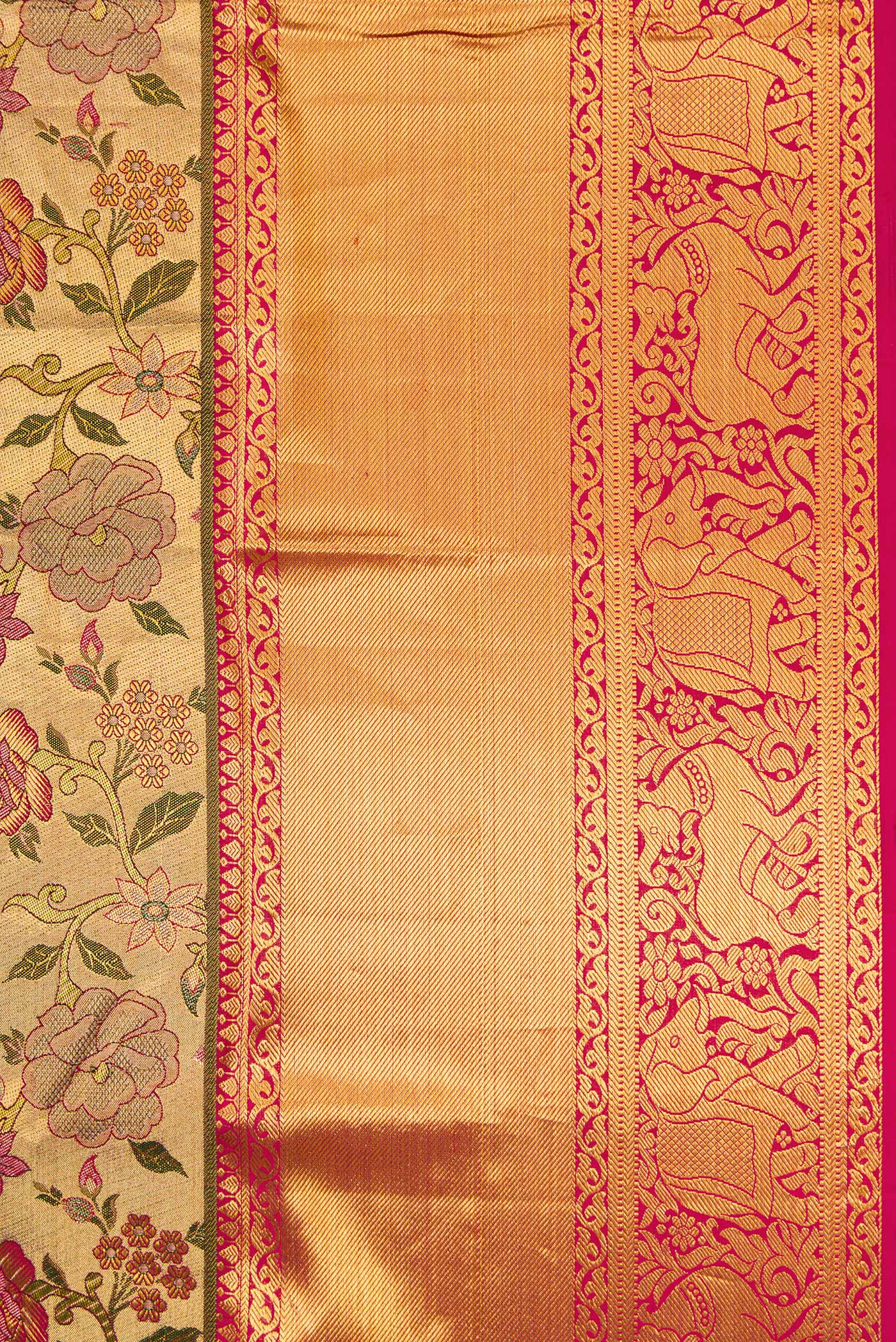 Border image of Gold Dual Tone Kanjivaram Tissue Silk Saree with Zari Brocade on the body and Zari Border. 