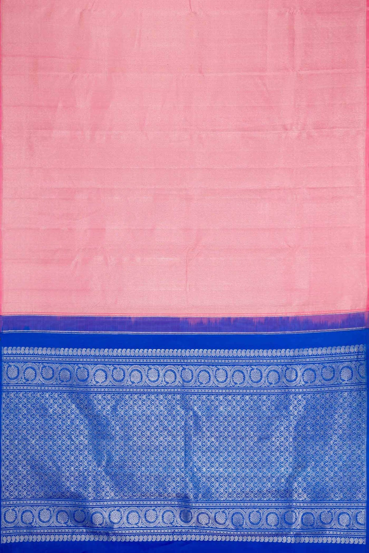 Flat view of Pink Dual Tone Kanchipuram Silk Saree with Zari Brocade on the body and Without Border