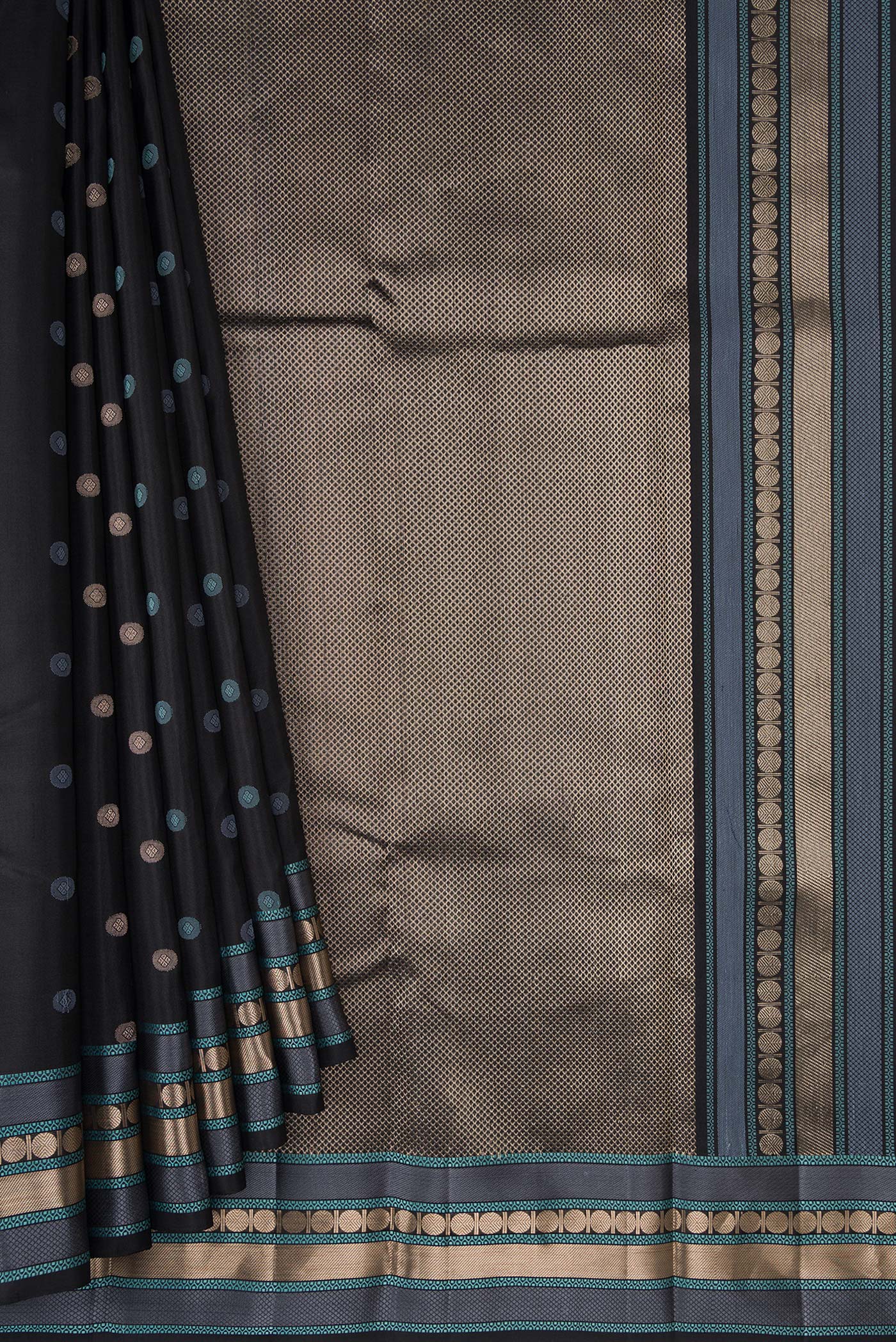 Pleats and pallu of Black Dual Tone Kanchipuram Silk Saree with Zari And Thread Butta on the body and Zari And Thread Border. 