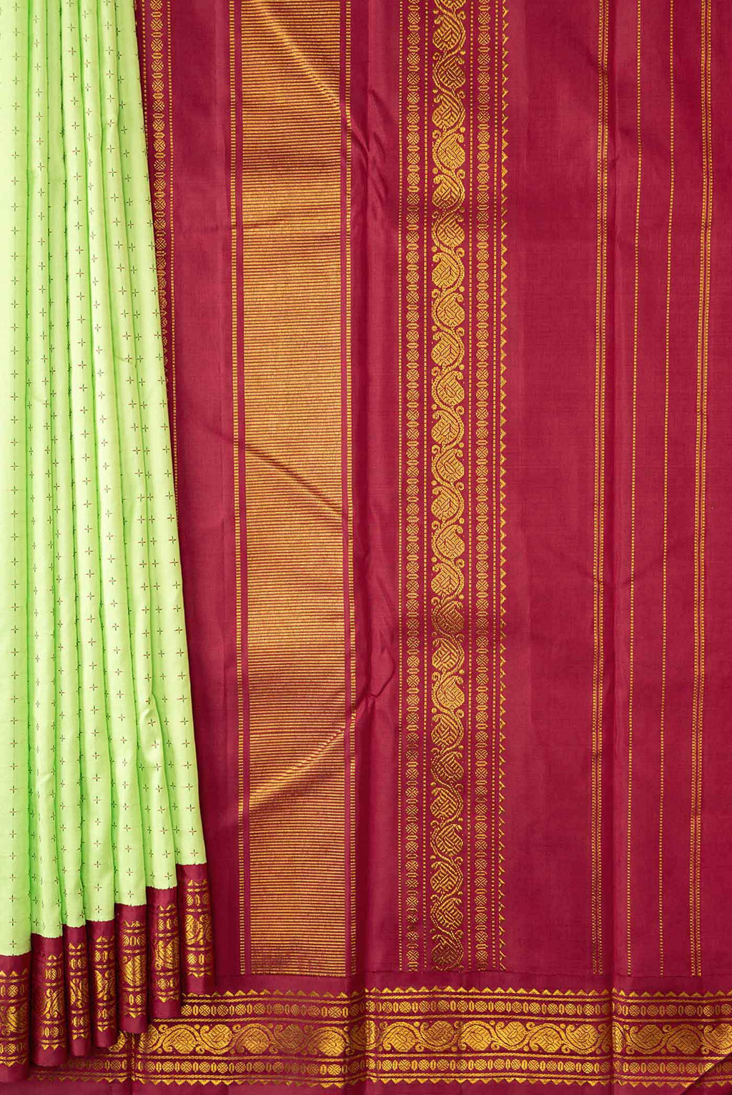 pleats pallu