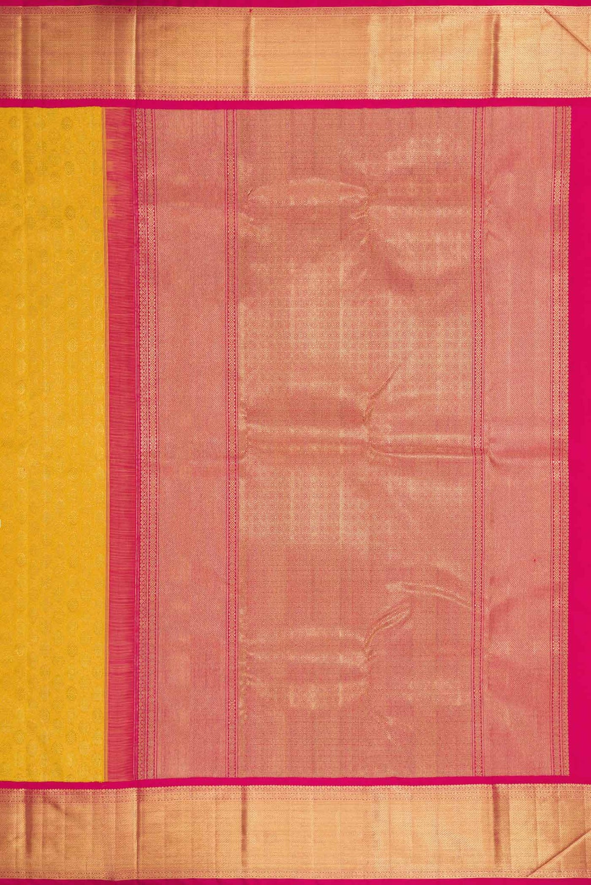Close up image of the pallu of Pure Silk Pure Zari Yellow Dual Tone Kanchipuram Saree with Zari Brocade on the body and Zari Border