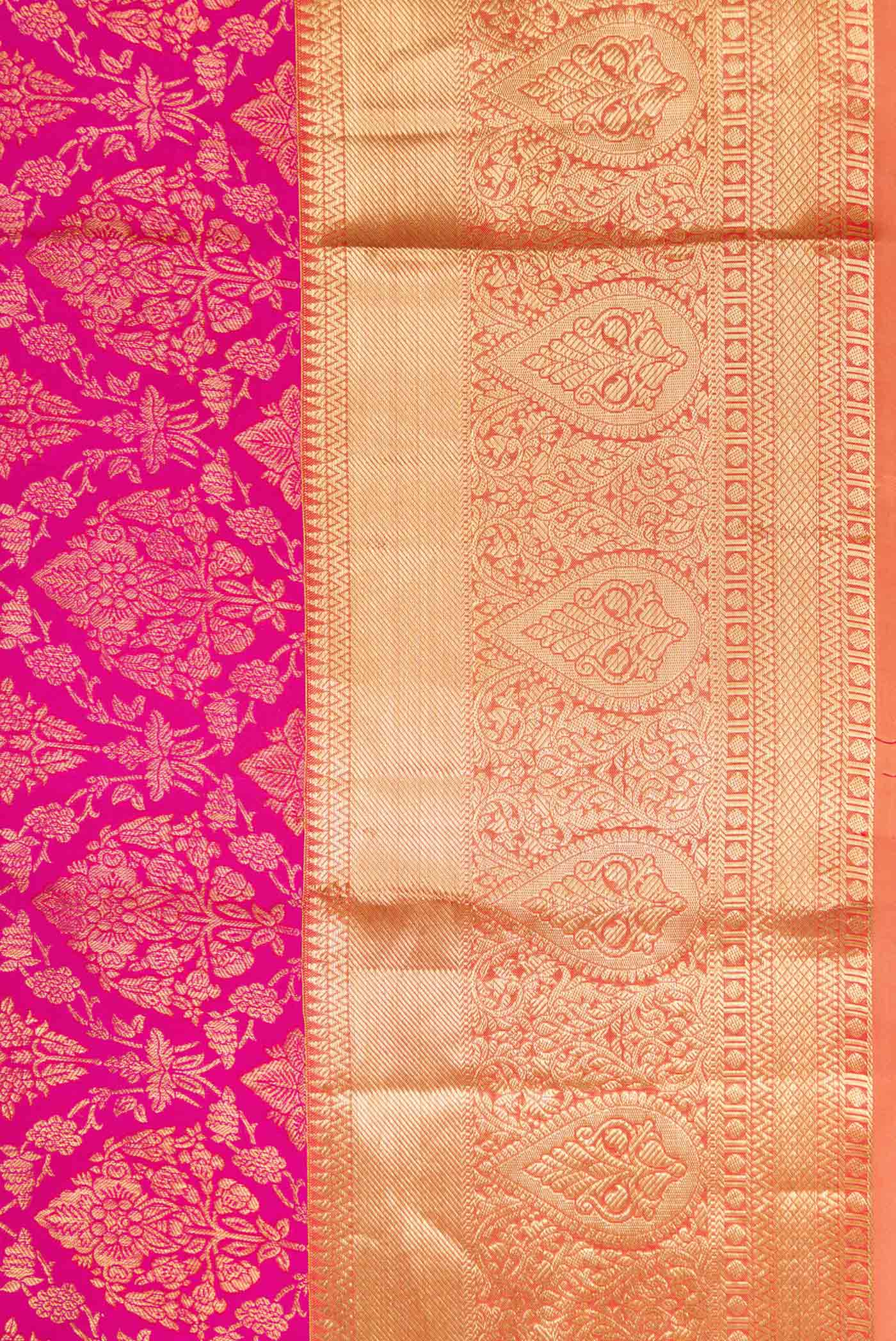 Border image of Pink Dual Tone Kanjivaram Silk Saree with Zari Brocade on the body and Zari Border. 