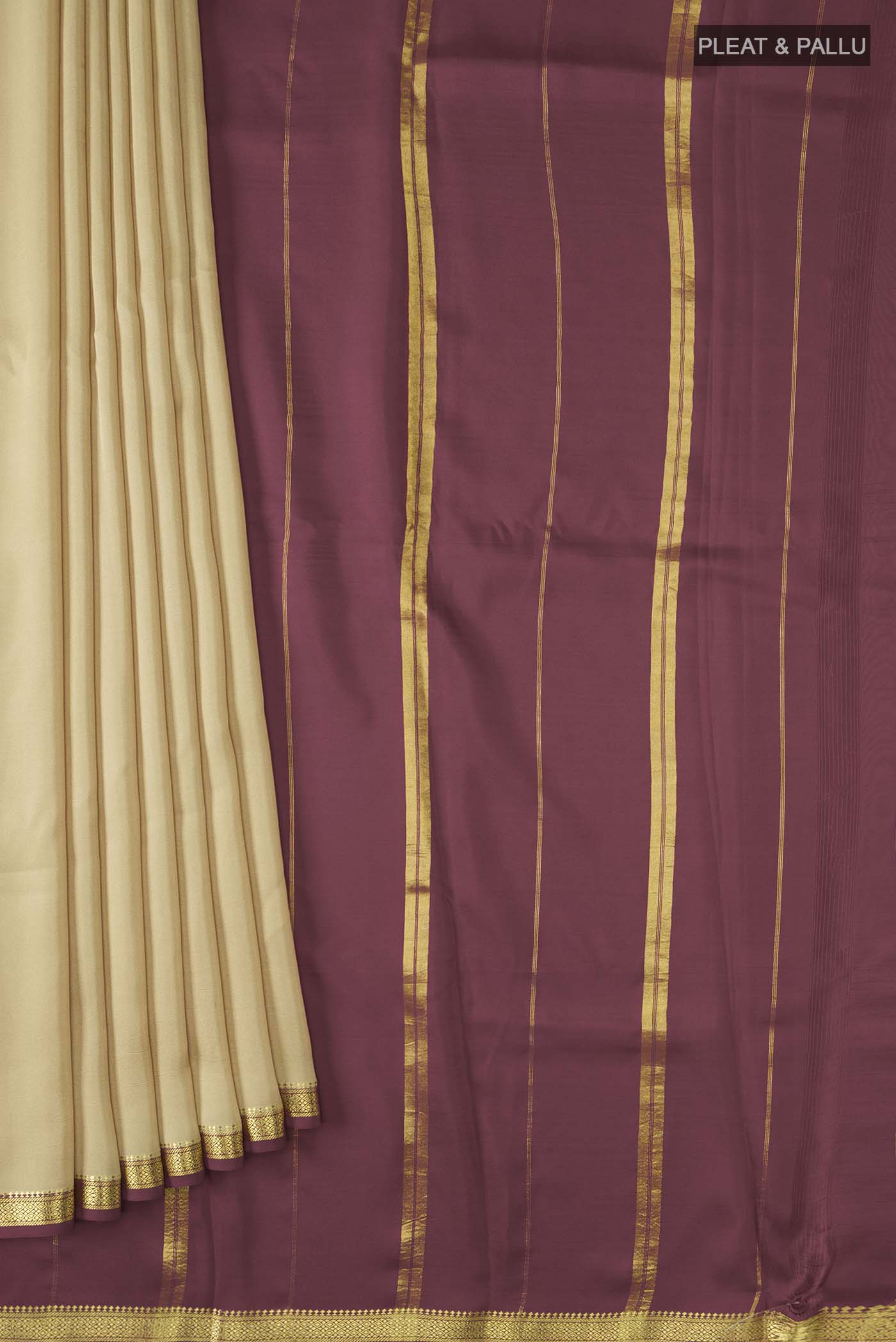 pleats pallu