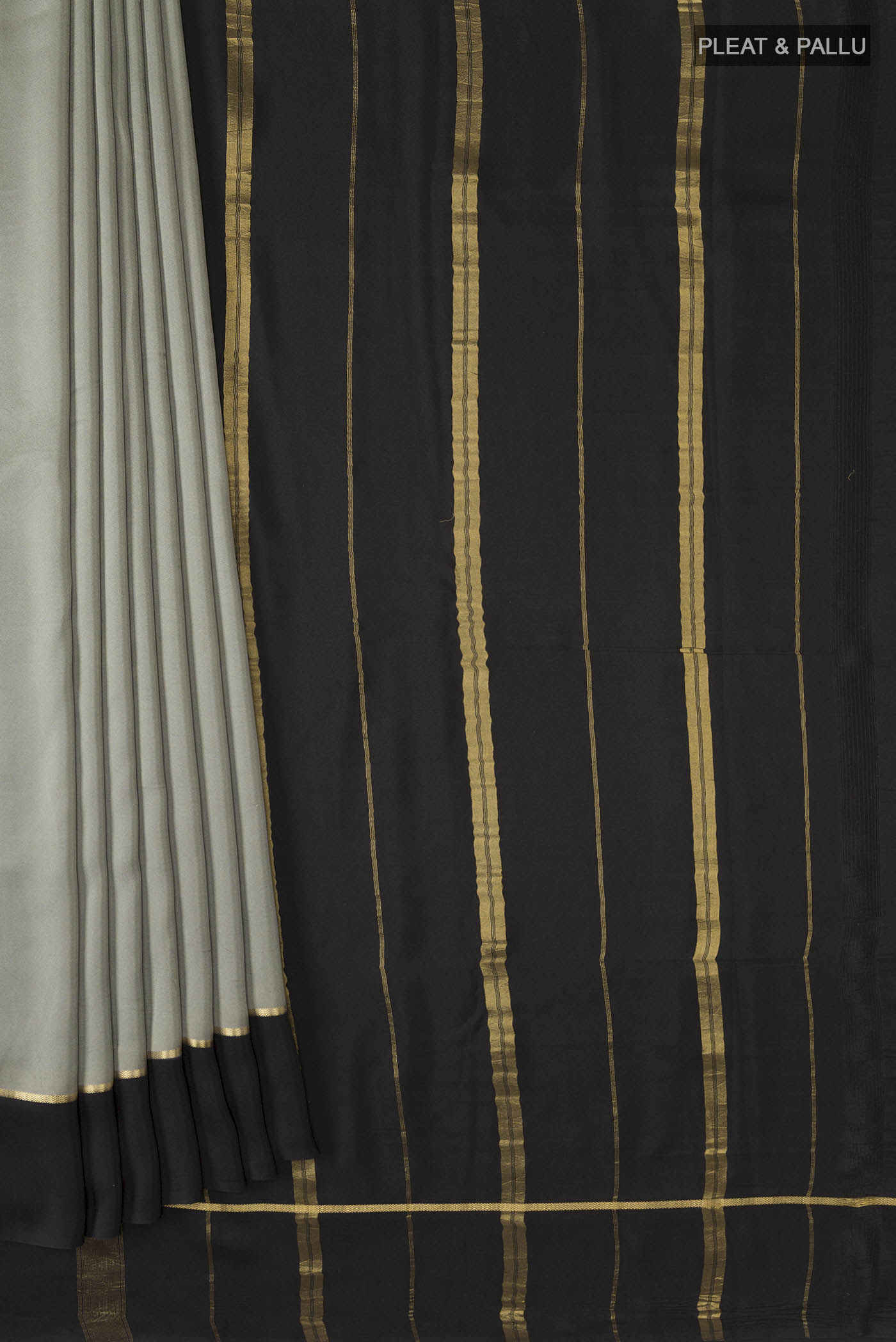 pleats pallu