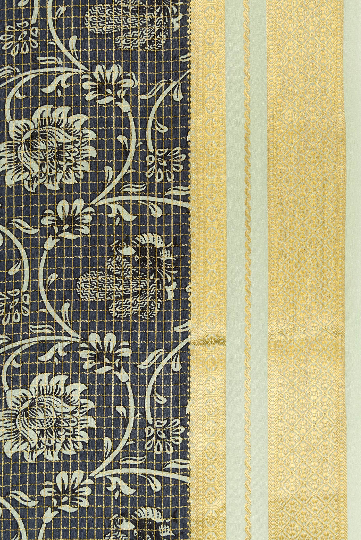 Border image of Pista Green Dual Tone Mysore Silk Saree with Stripes on the body and Fancy Border. 
