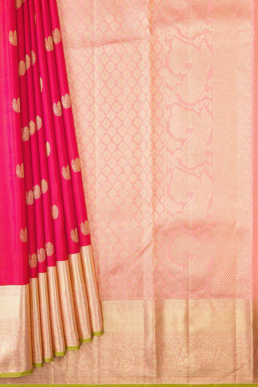 pleats pallu