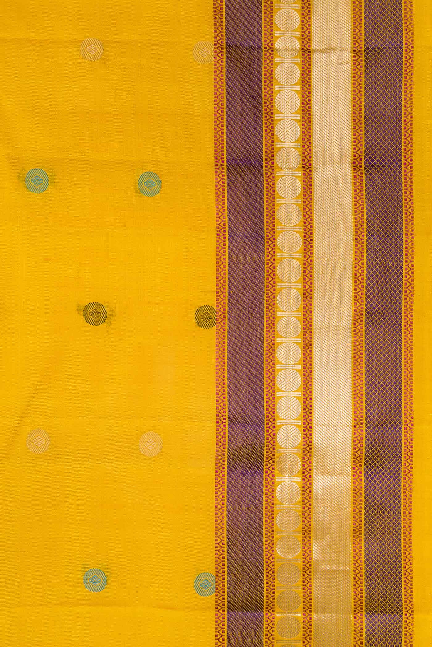 Border image of Mustard Dual Tone Kanchipuram Silk Saree with Zari And Thread Butta on the body and Zari Border. 