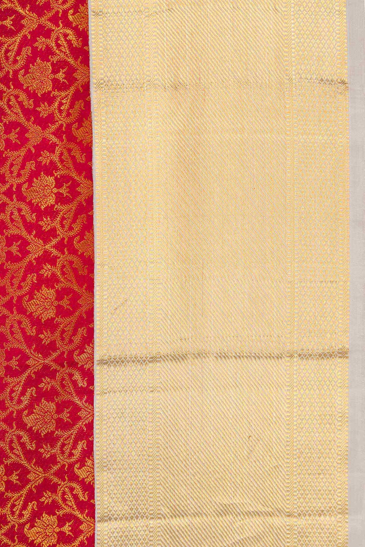 Border image of Maroon Dual Tone Kanchipuram Saree with Zari Brocade on the body and Zari Border