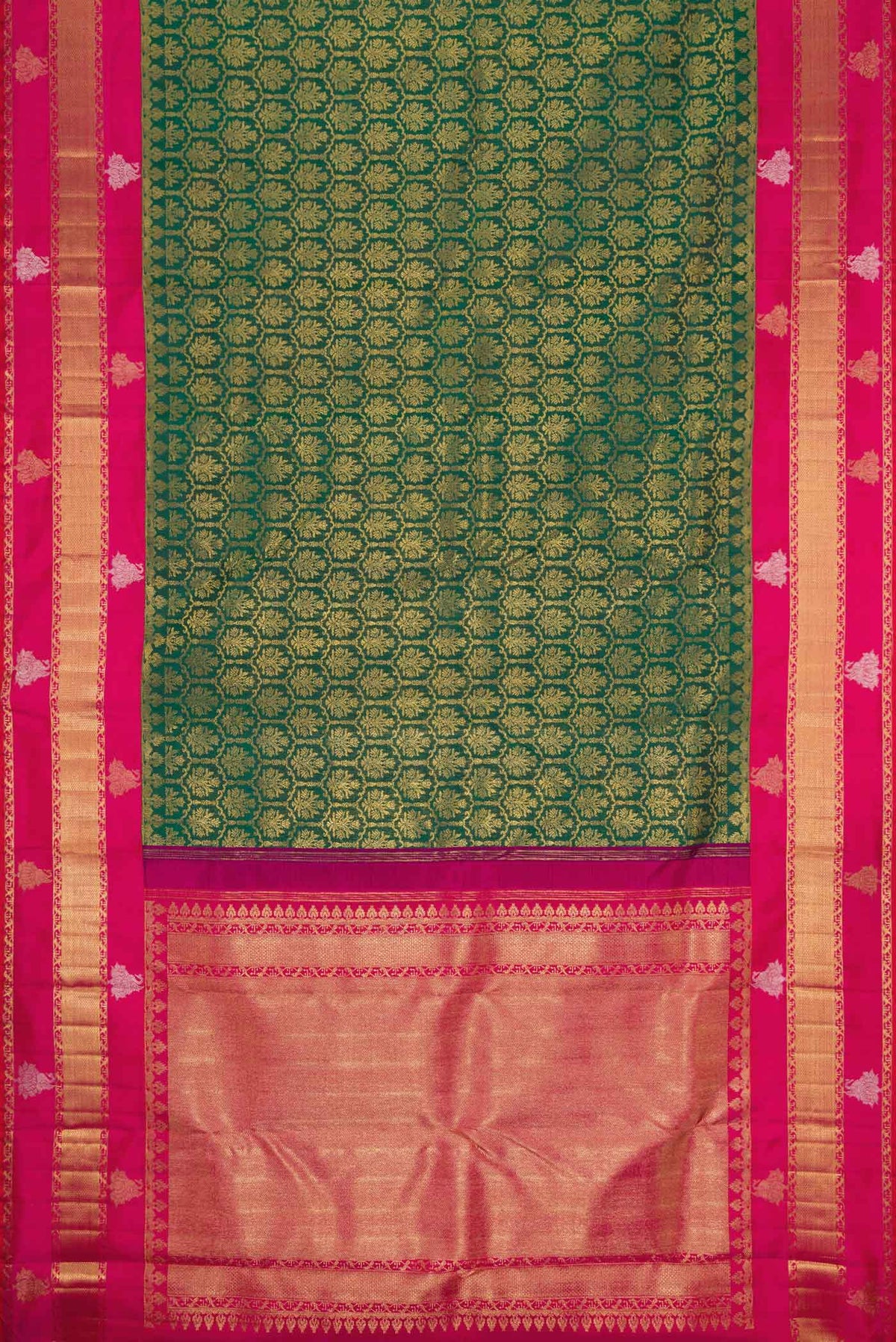 Flat view of Pure Silk Pure Zari Green Dual Tone Kanchipuram Saree with Zari Brocade on the body and Zari Border