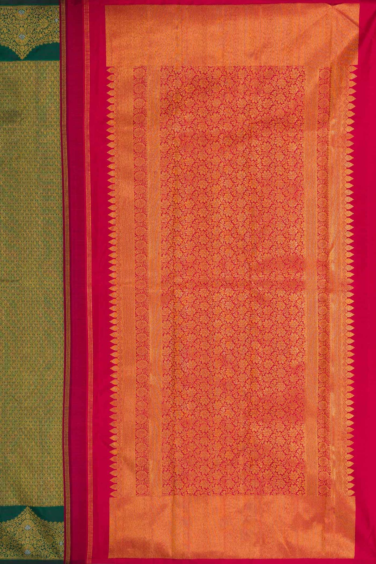 Close up image of the pallu of Green Dual Tone Kanchipuram Silk Saree with Zari Brocade on the body and Fancy Border