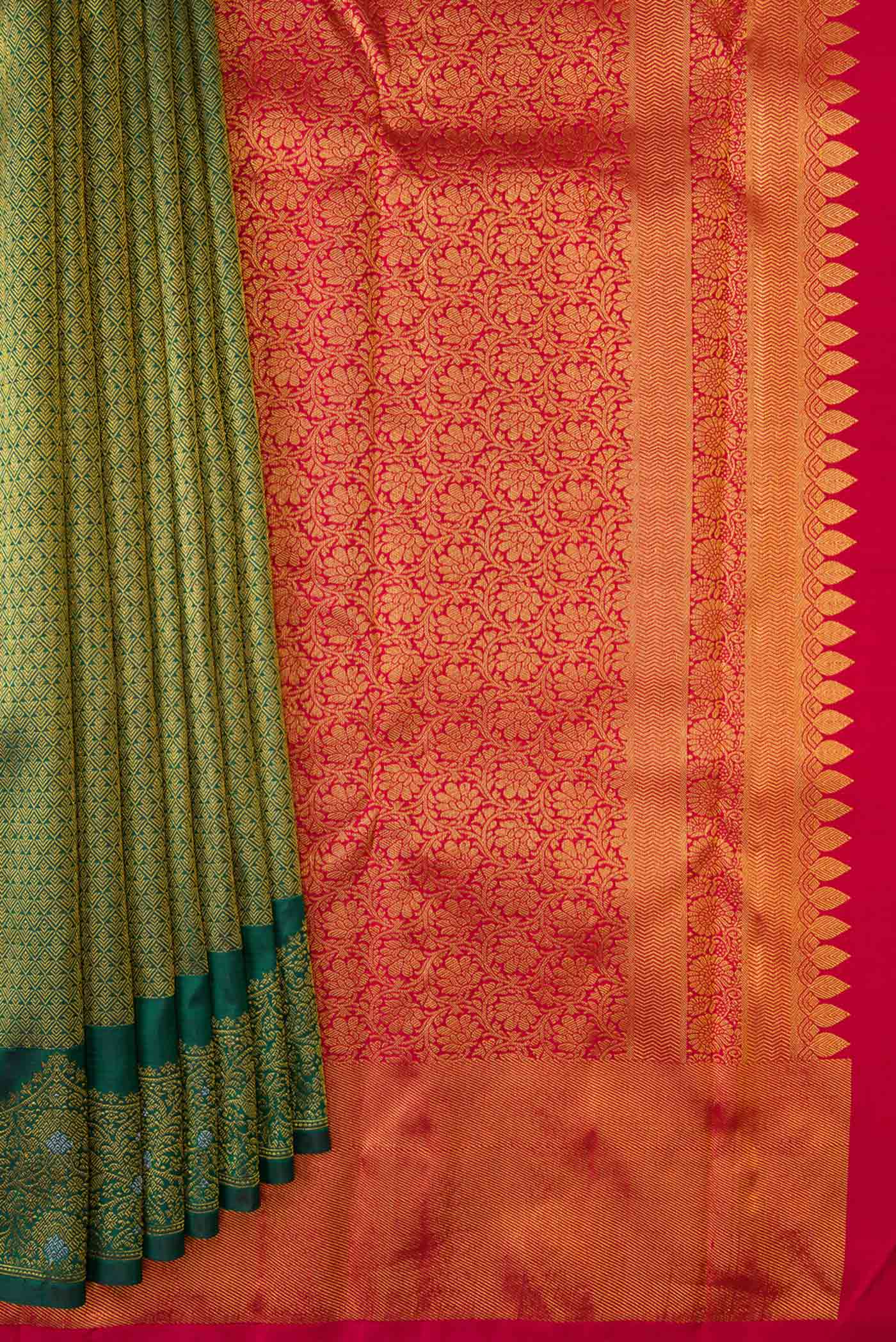 pleats pallu