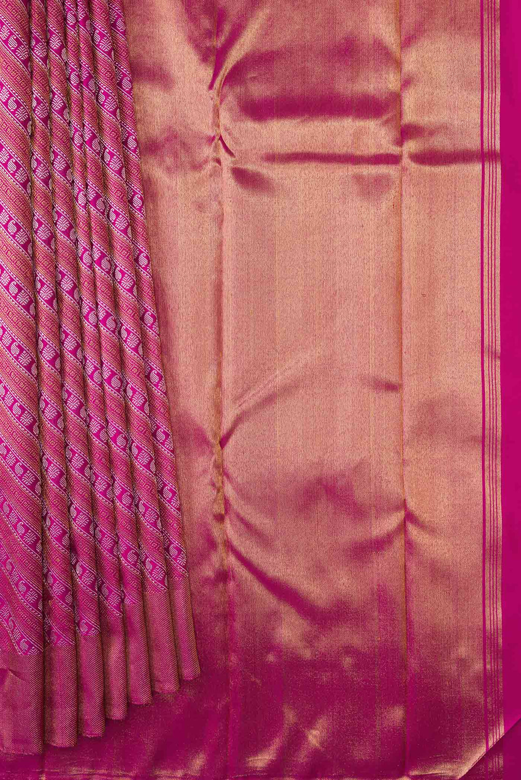pleats pallu
