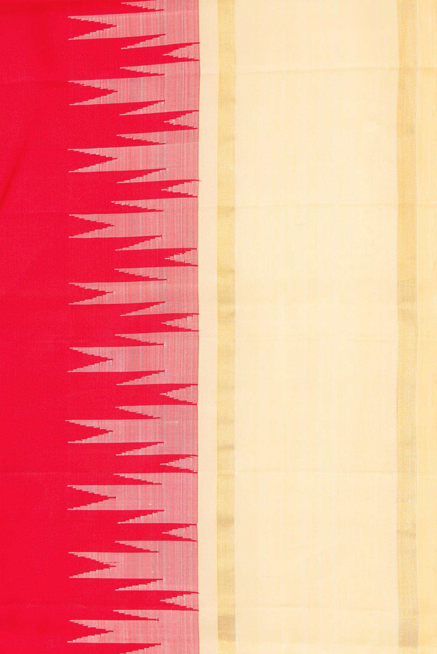 Border image of Red Dual Tone Kanchipuram Silk Saree with Plain Body and Temple Border. 