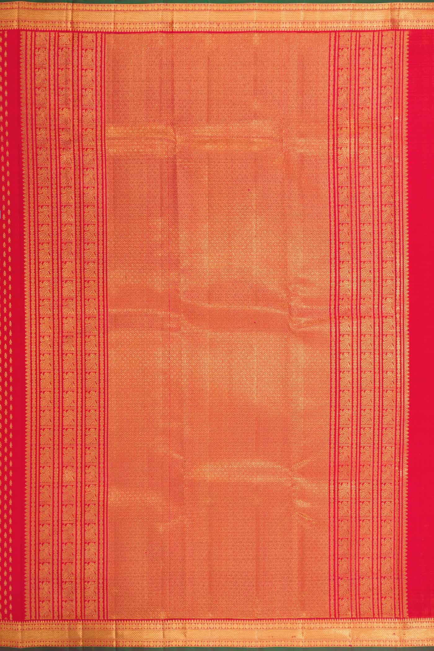 Close up image of the pallu of Pink Kanchipuram Silk Saree with Zari Butta on the body and Zari Border
