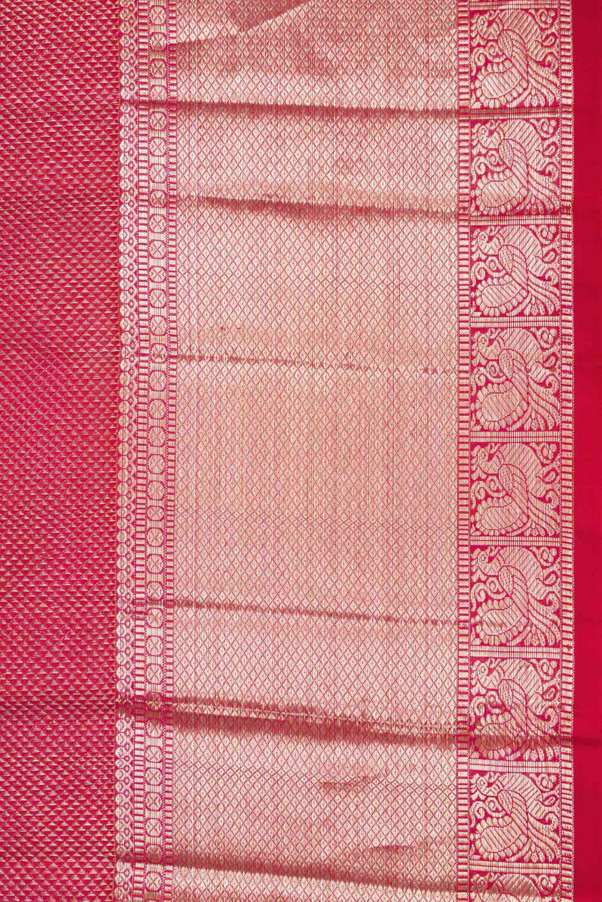 Border image of Pink Dual Tone Kanchipuram Silk Saree with Zari Brocade on the body and Zari Border