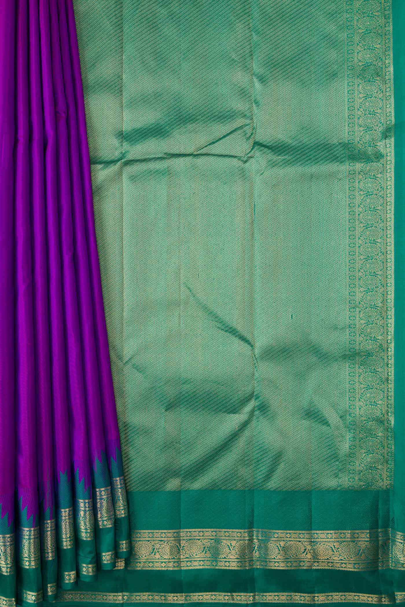 pleats pallu