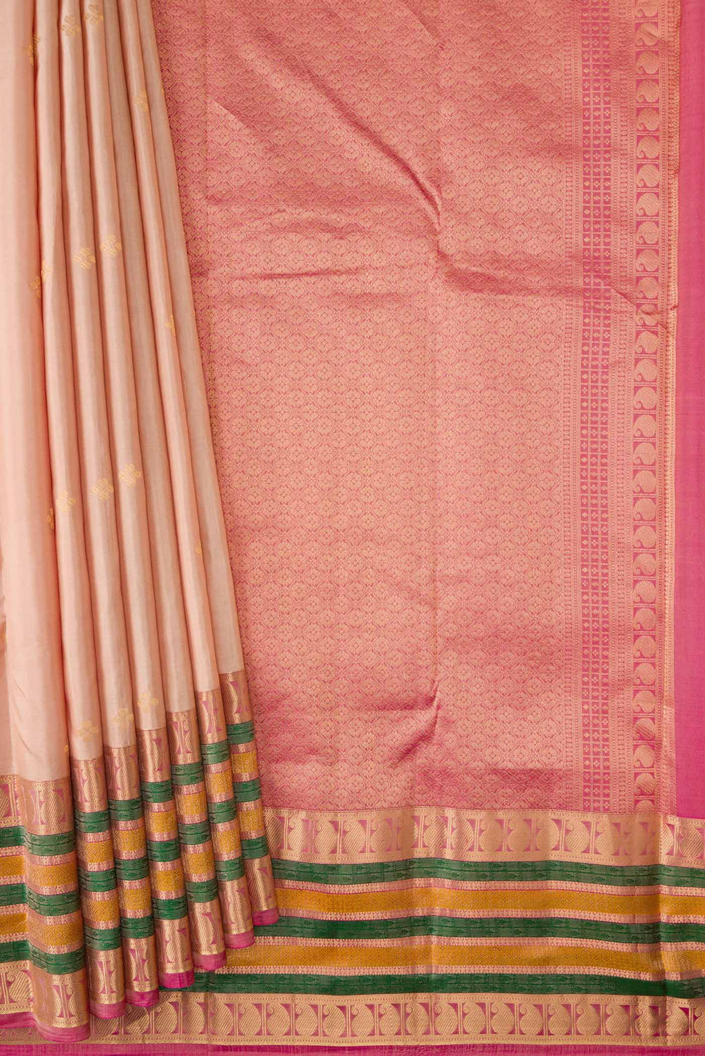 pleats pallu