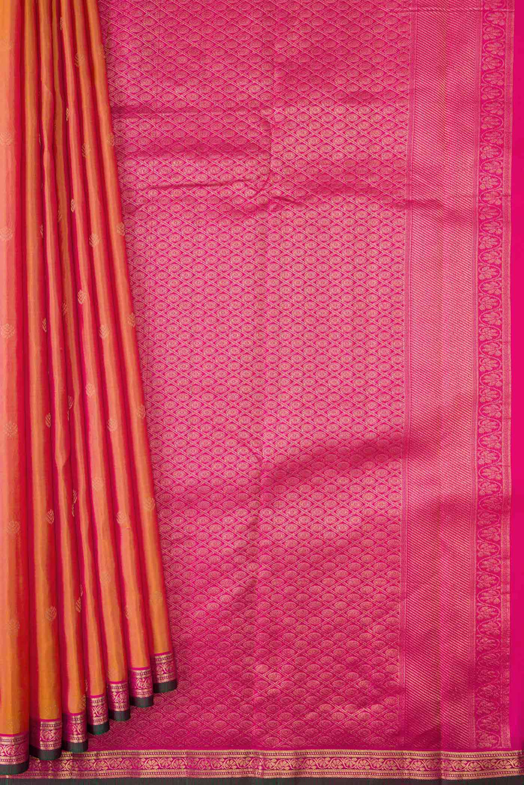 pleats pallu