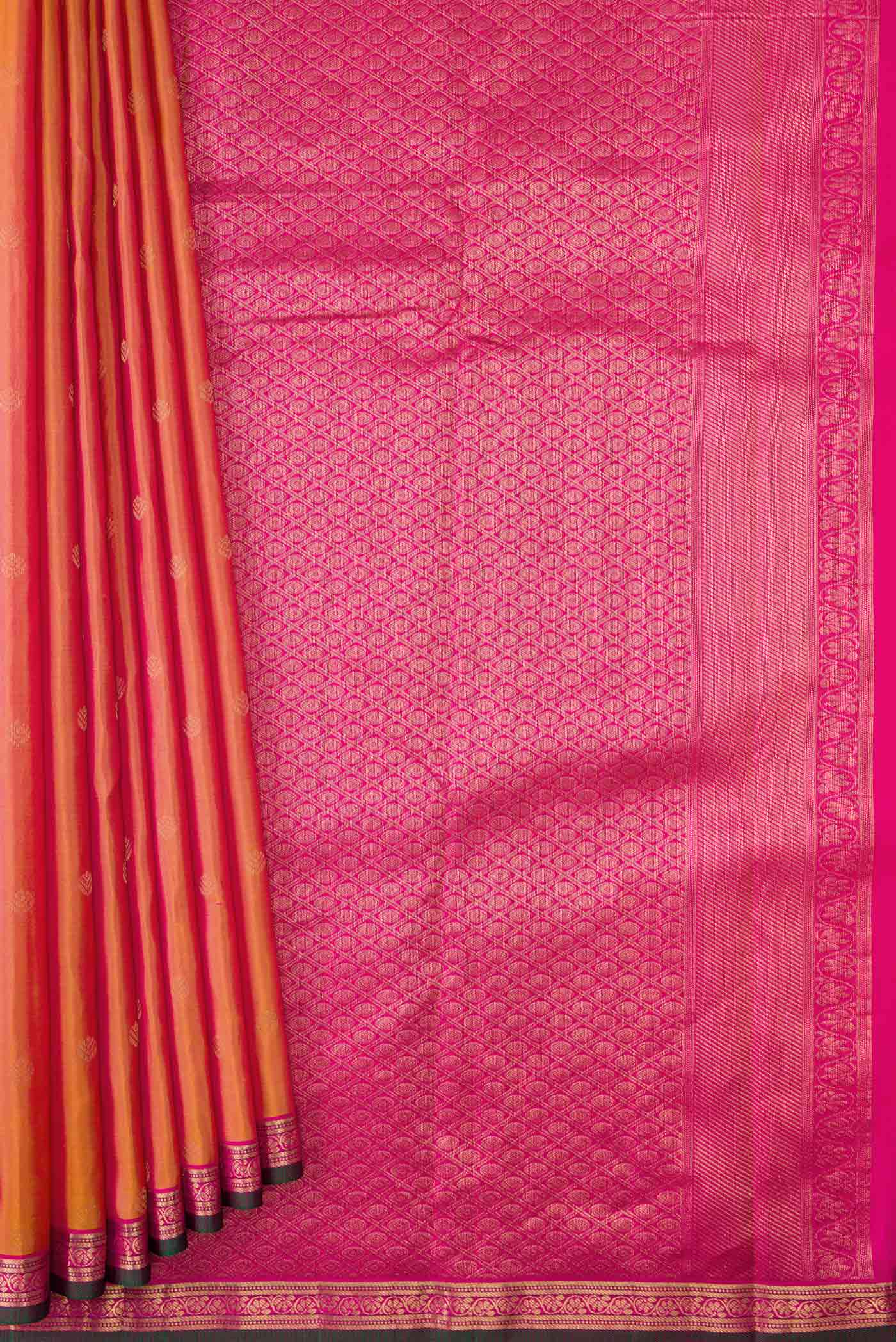 pleats pallu