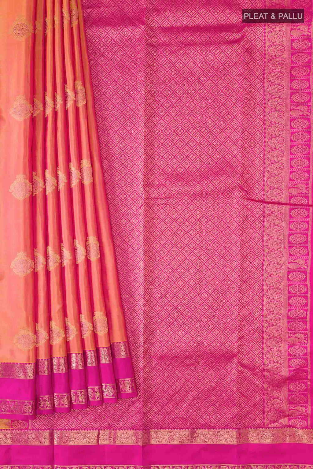 pleats pallu