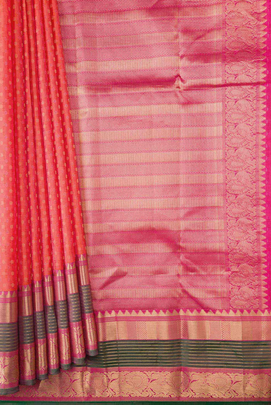 pleats pallu