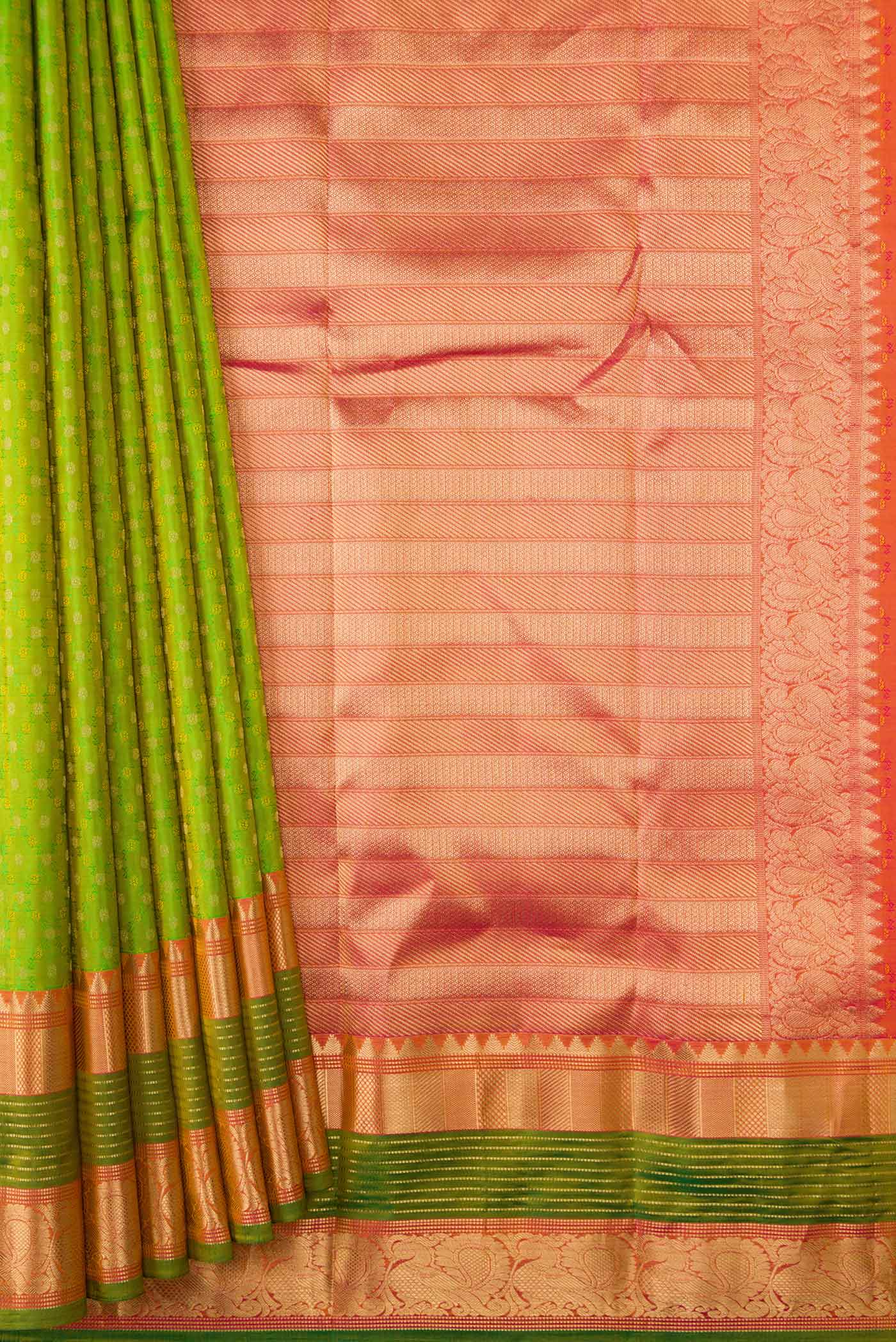 pleats pallu