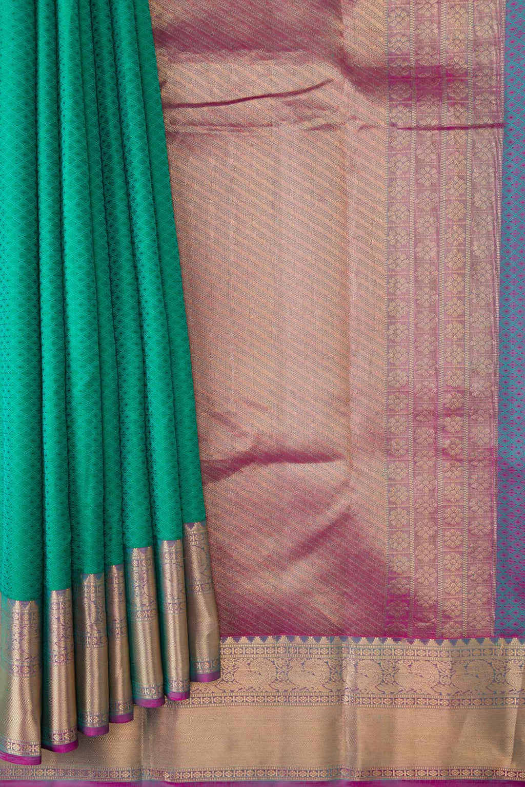 pleats pallu