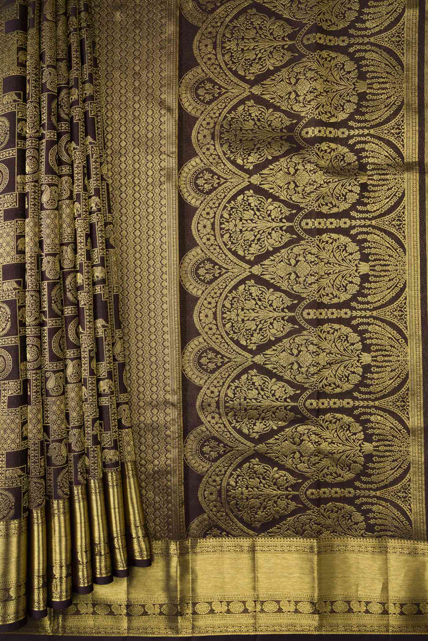 pleats pallu
