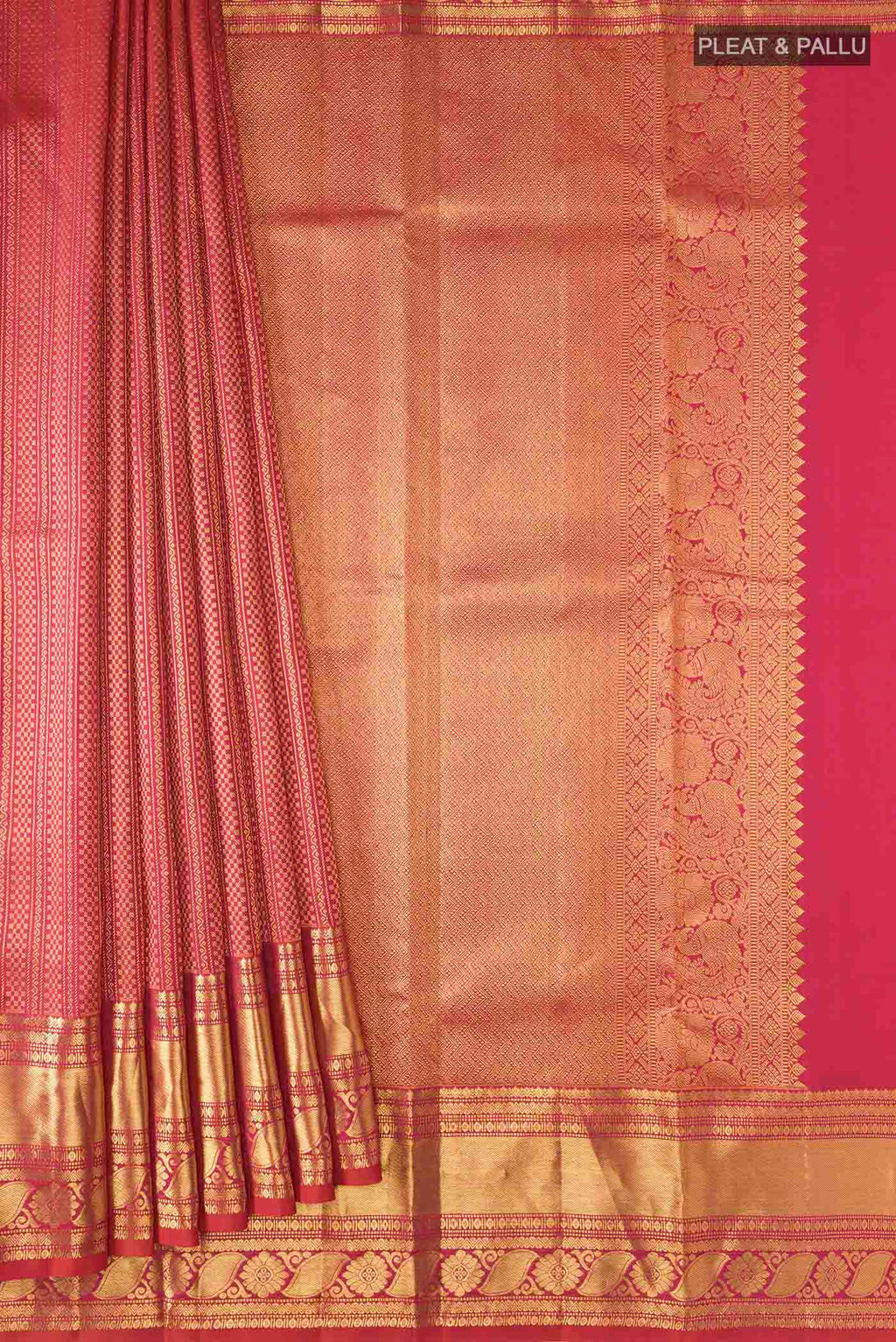 pleats pallu