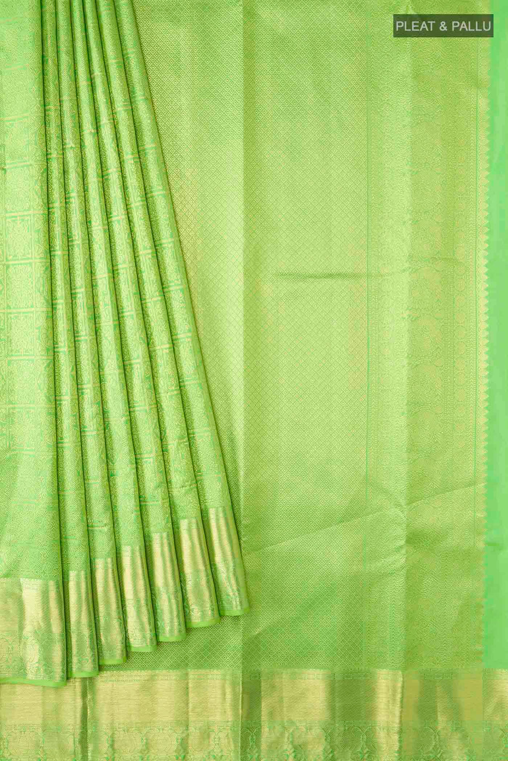 pleats pallu
