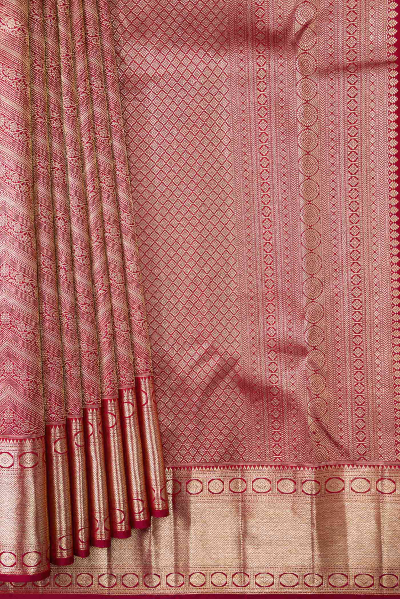 pleats pallu