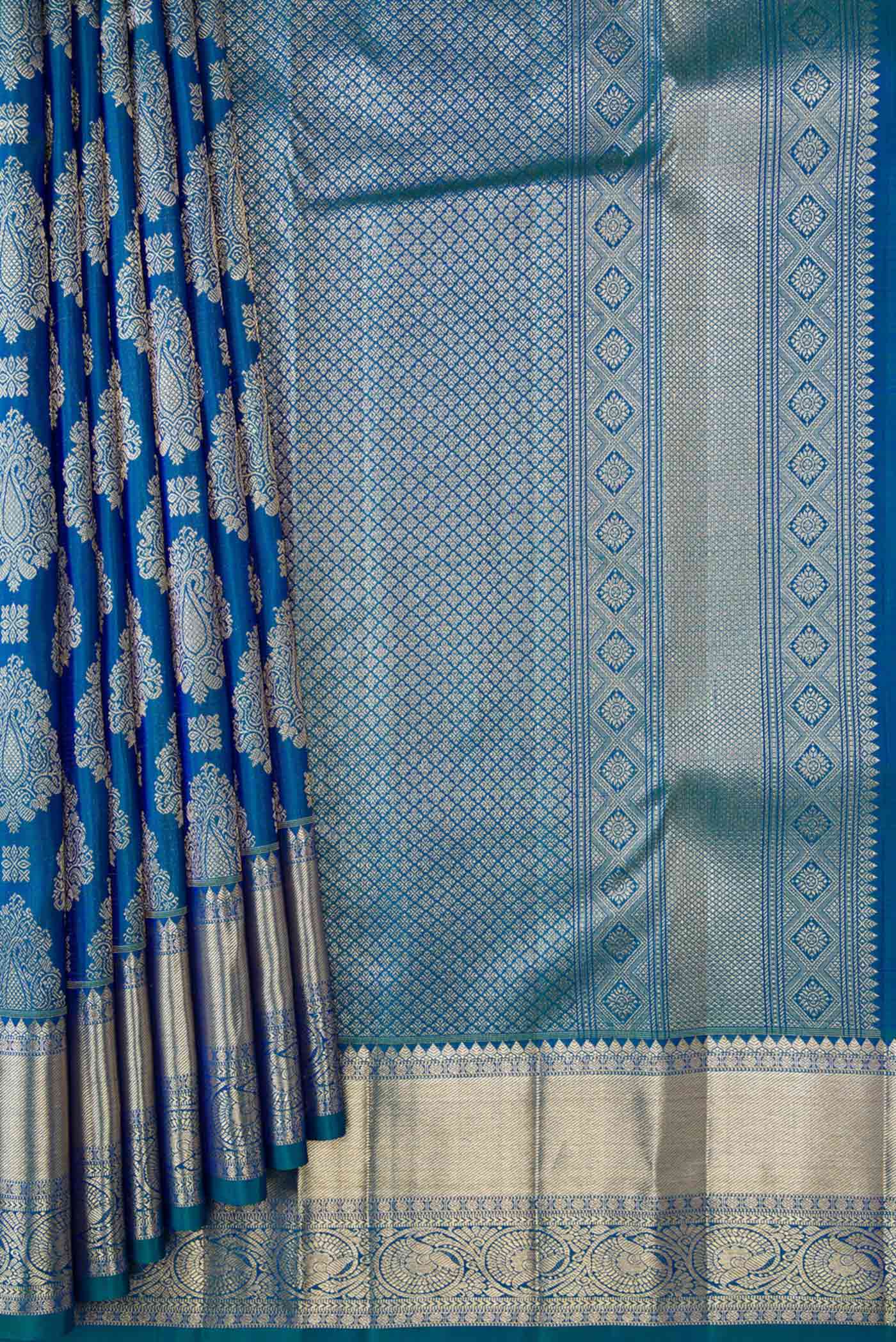 pleats pallu