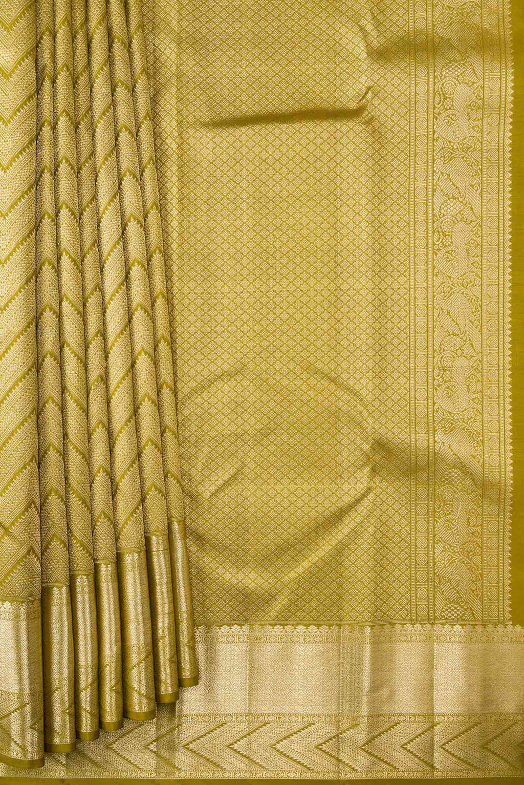 pleats pallu
