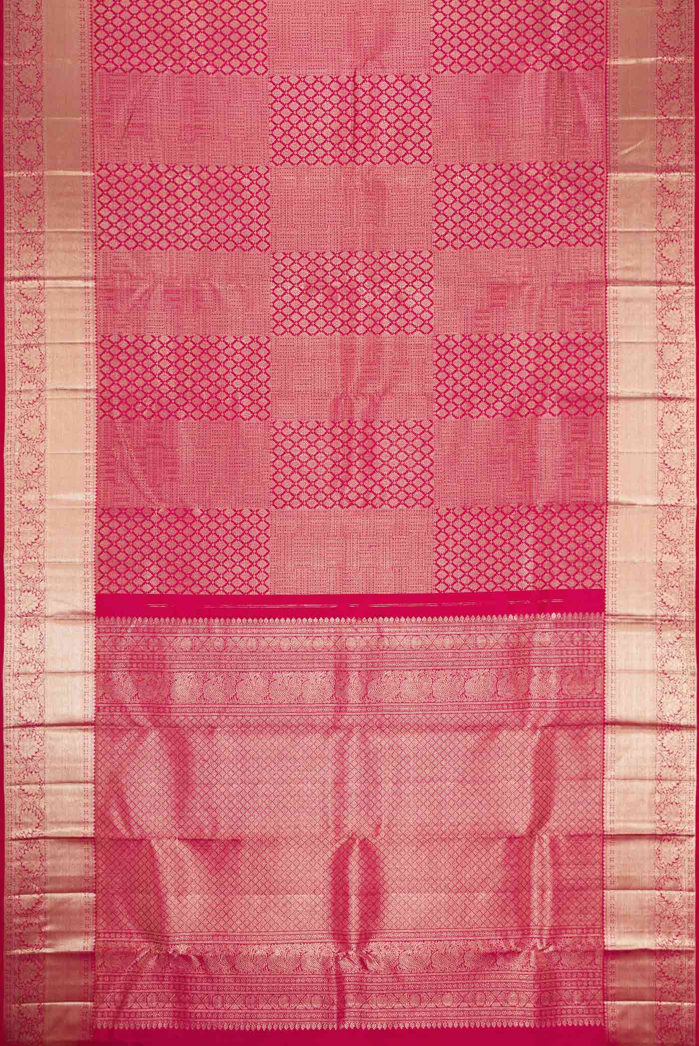pallu body