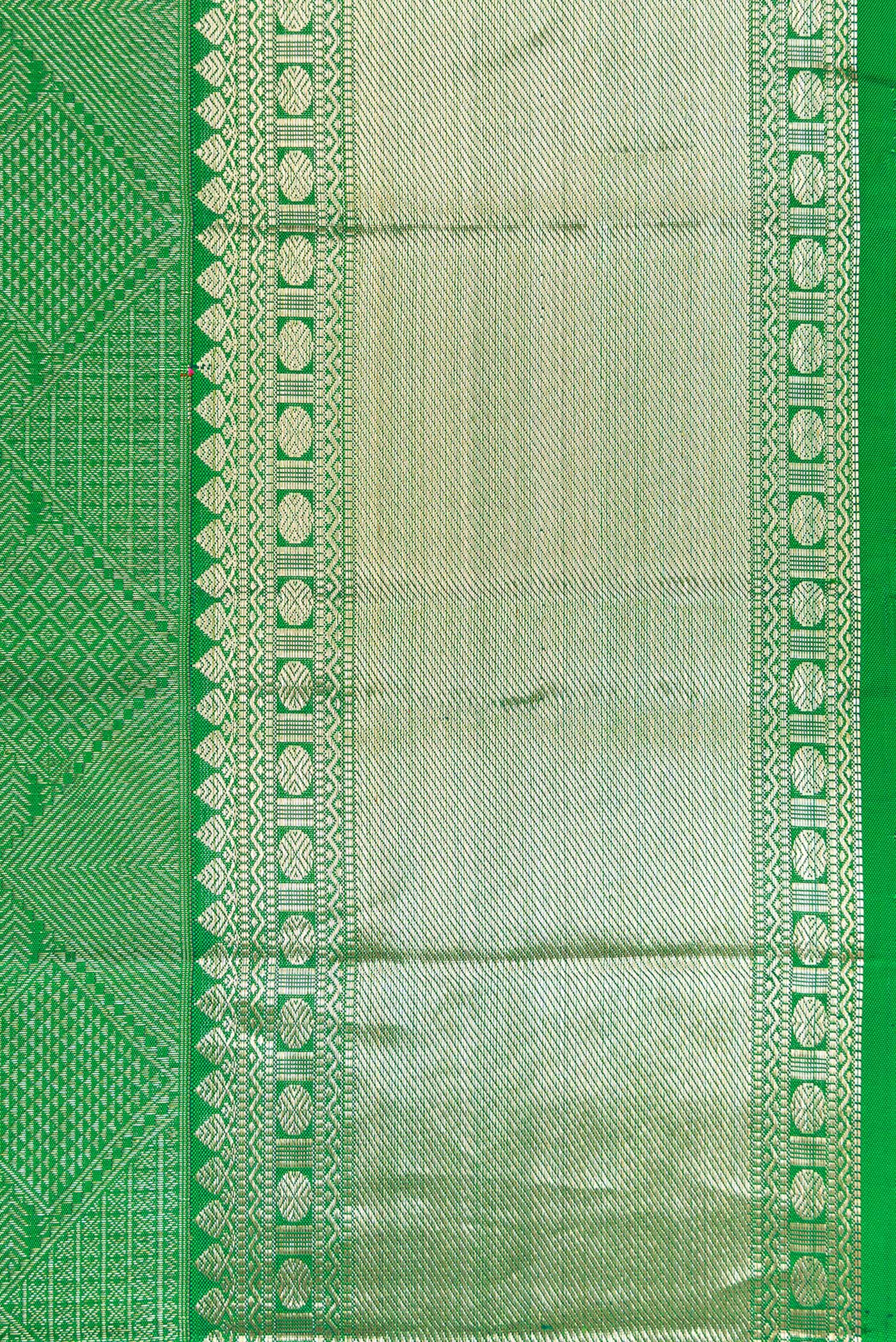 Border image of Green Dual Tone Kanchipuram Silk Saree with Zari Brocade on the body and Zari Border. 