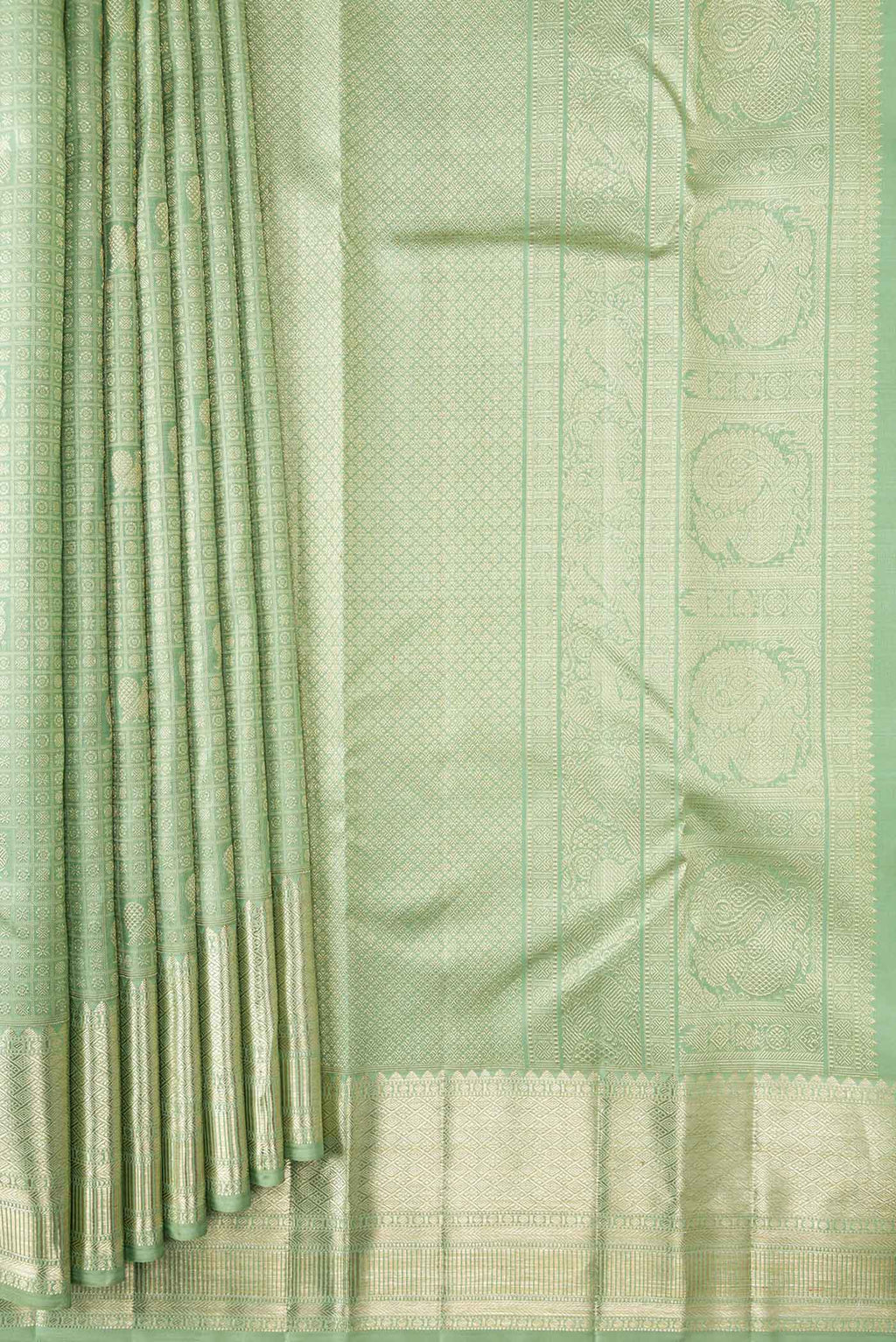 pleats pallu