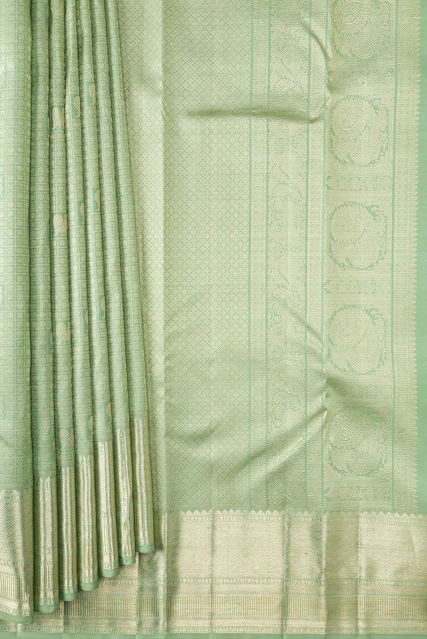 pleats pallu