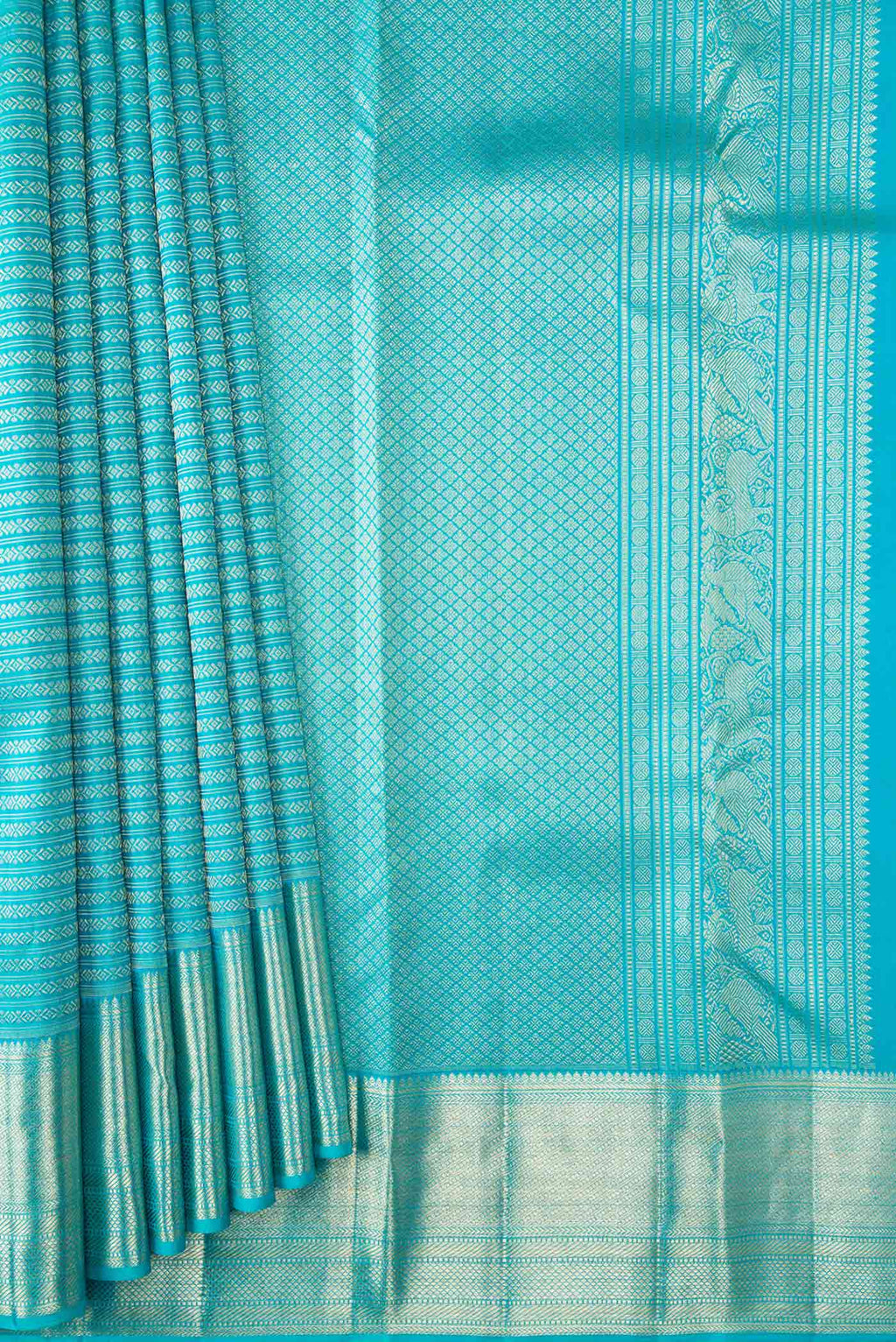 pleats pallu