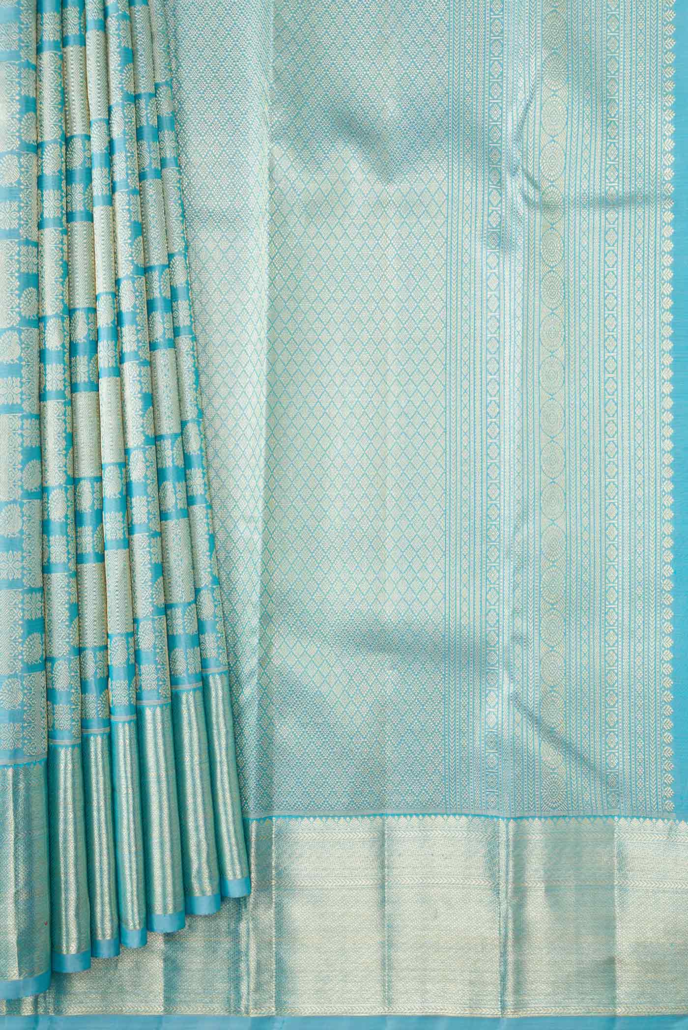 pleats pallu