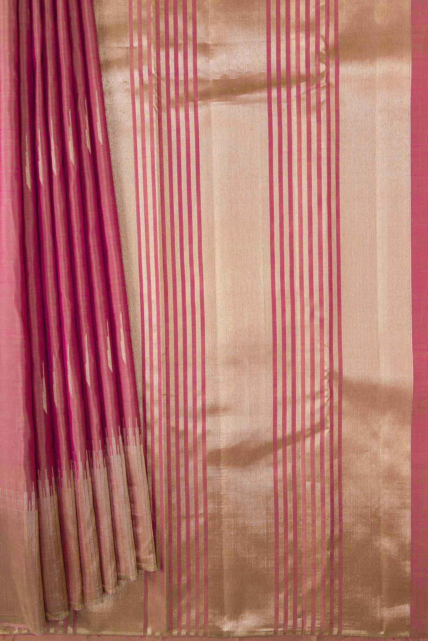 pleats pallu