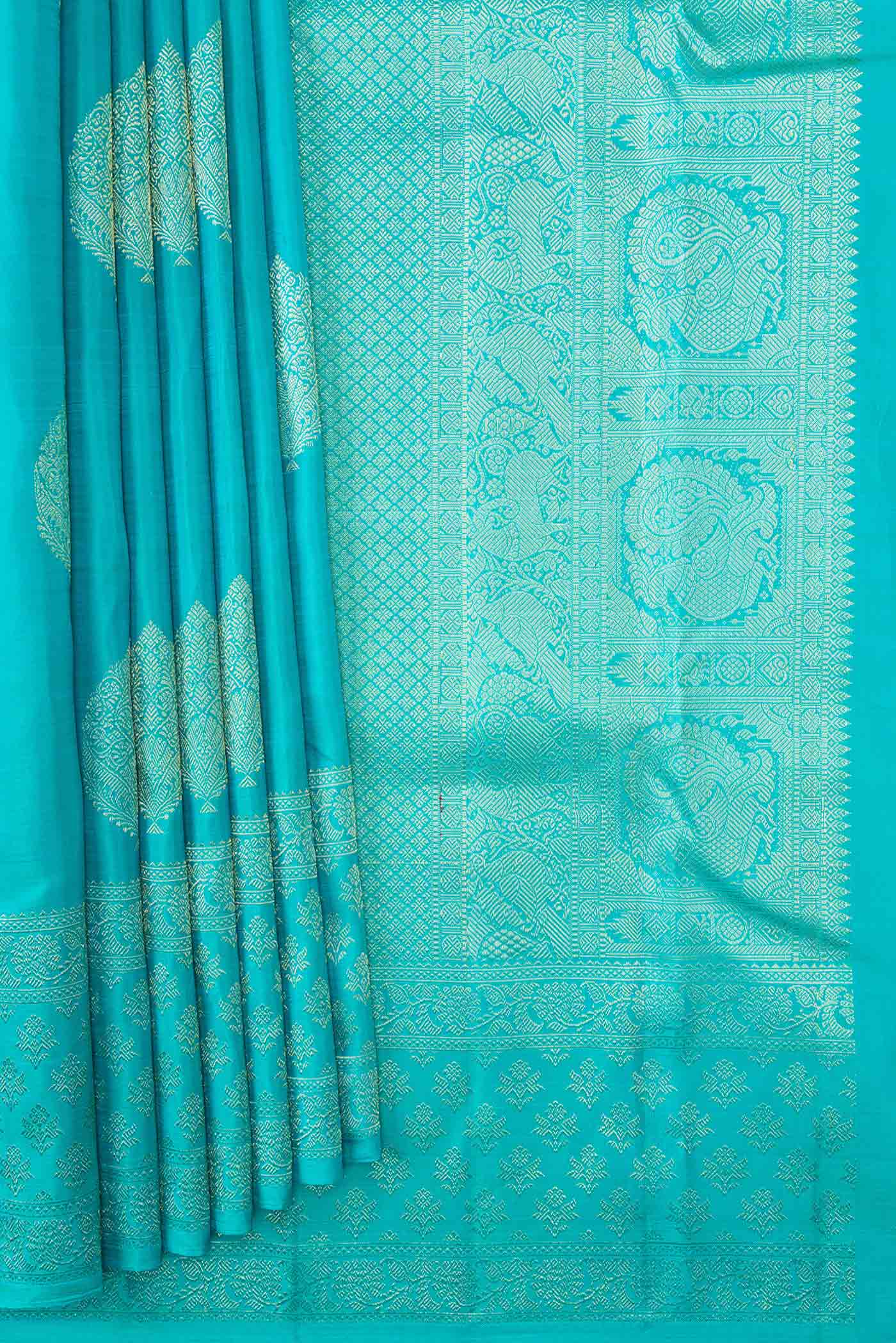 pleats pallu
