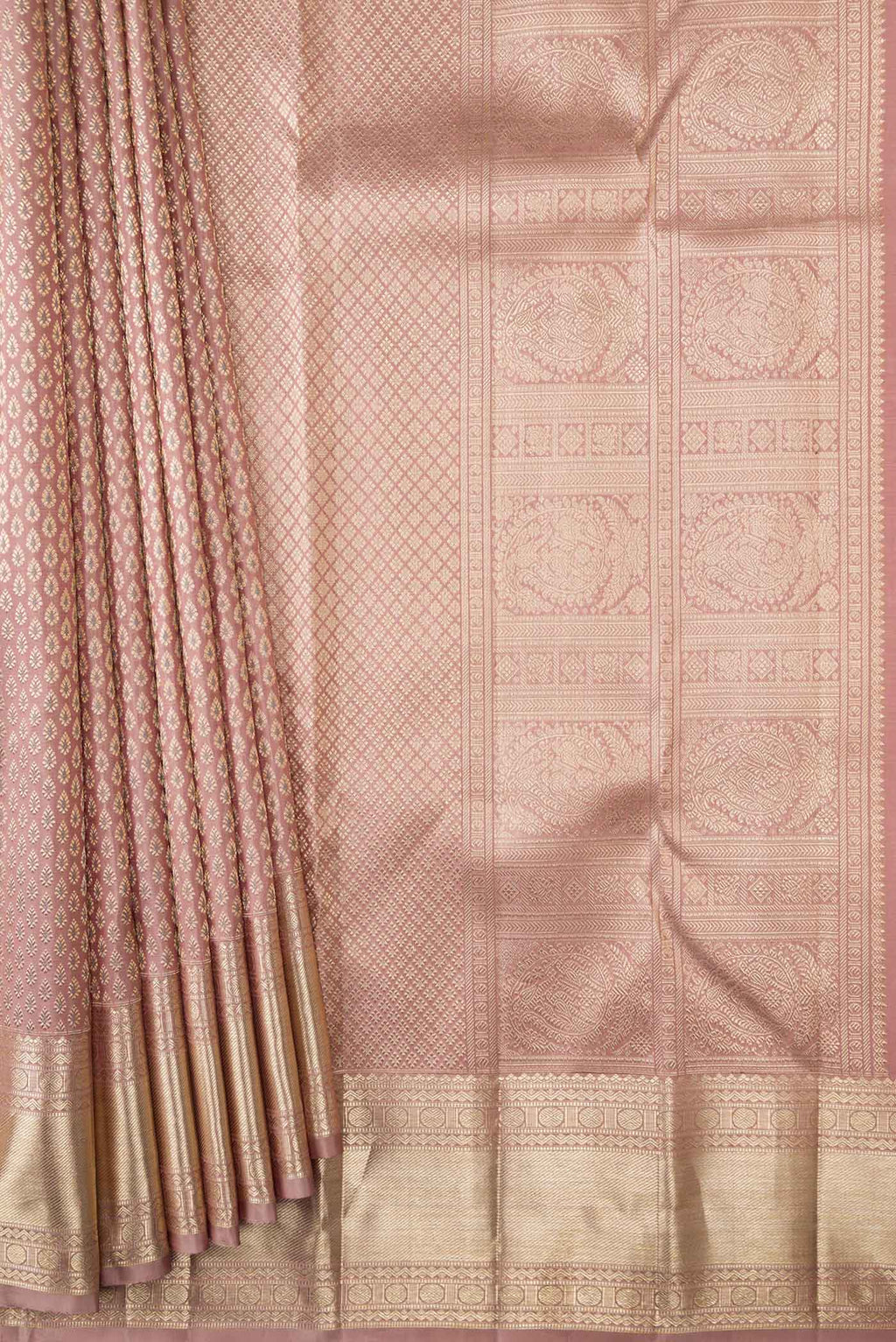 pleats pallu
