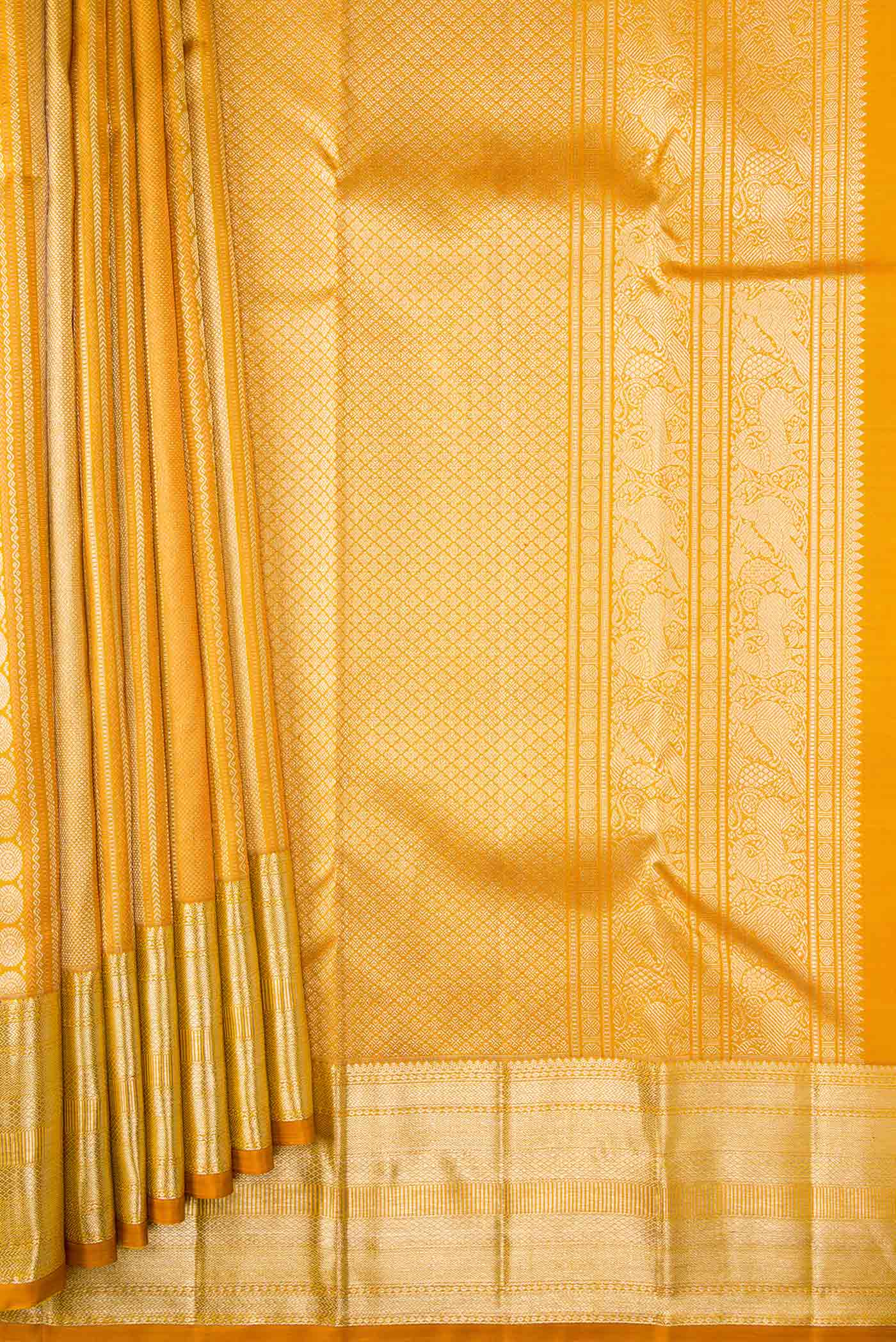 pleats pallu