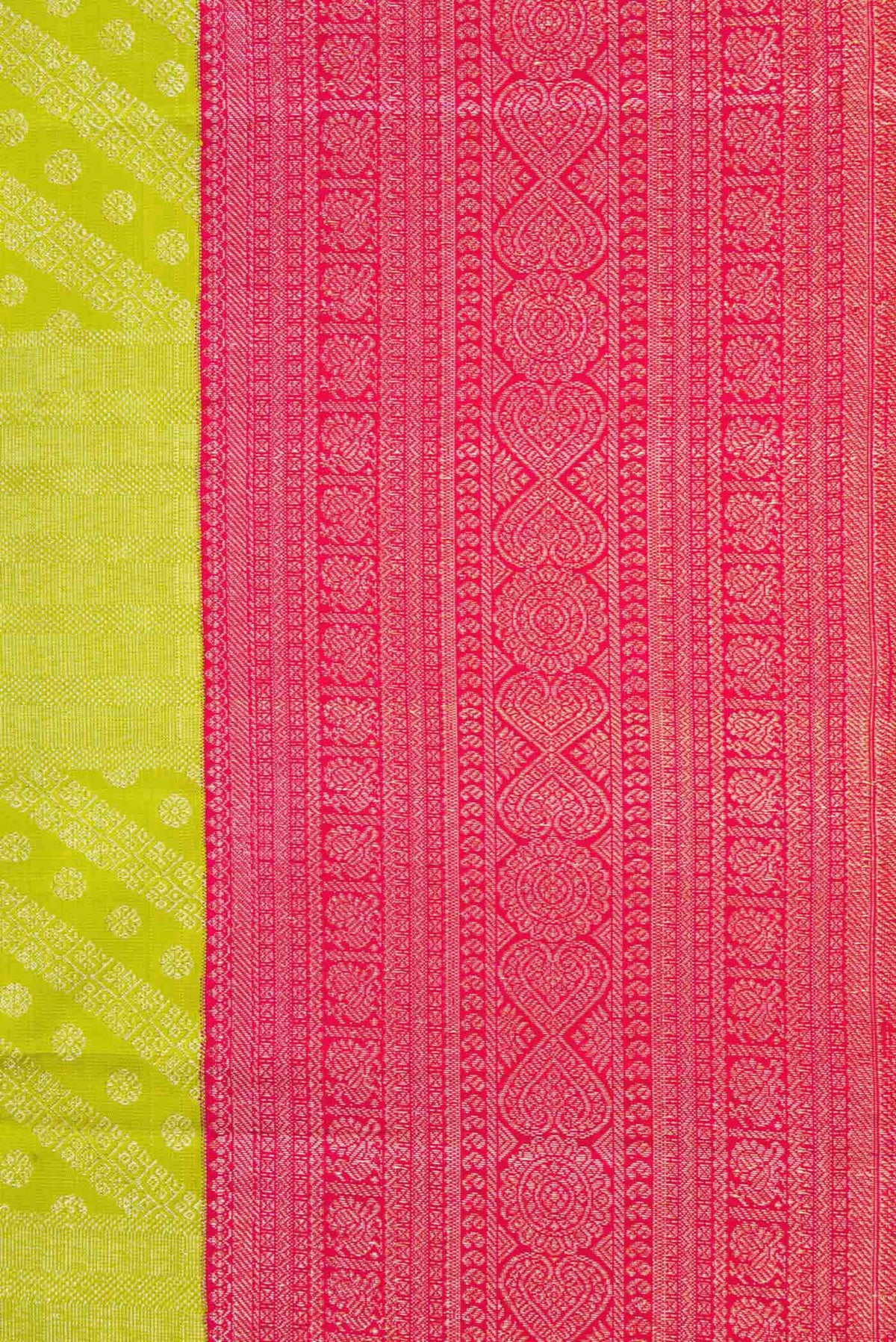 Border image of Parrot Green Dual Tone Kanchipuram Silk Saree with Zari Brocade on the body and Zari Border