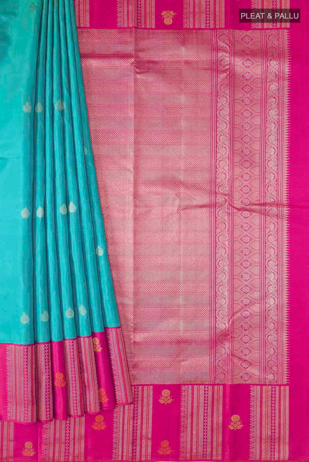 pleats pallu