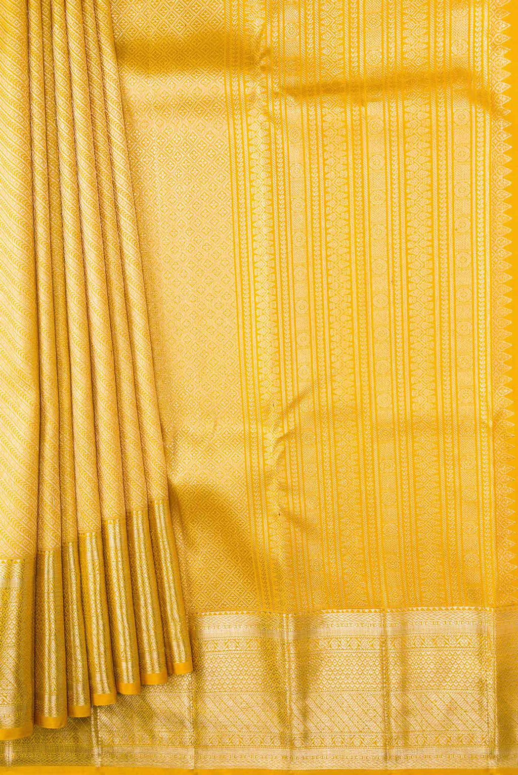 pleats pallu
