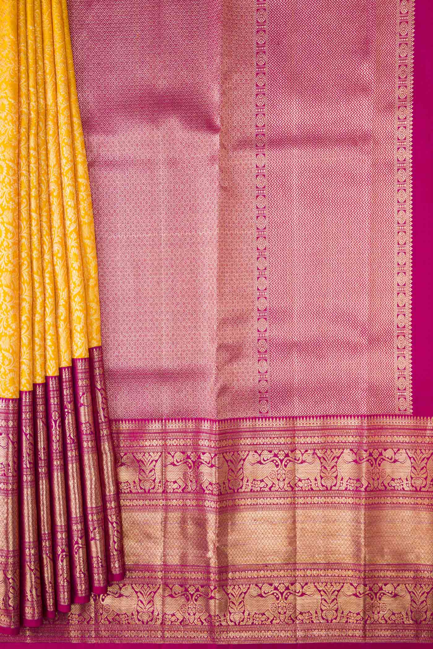pleats pallu