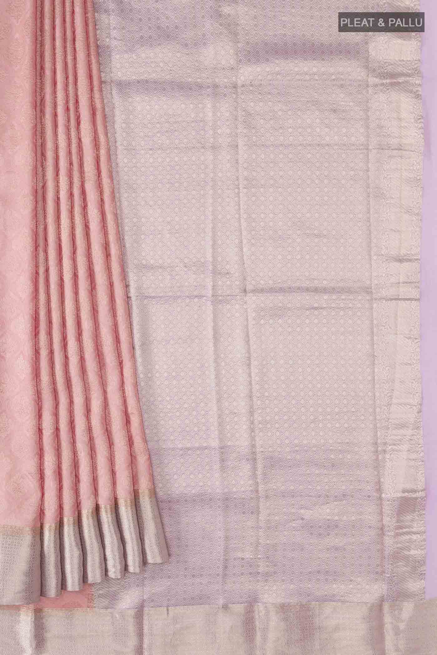 pleats pallu