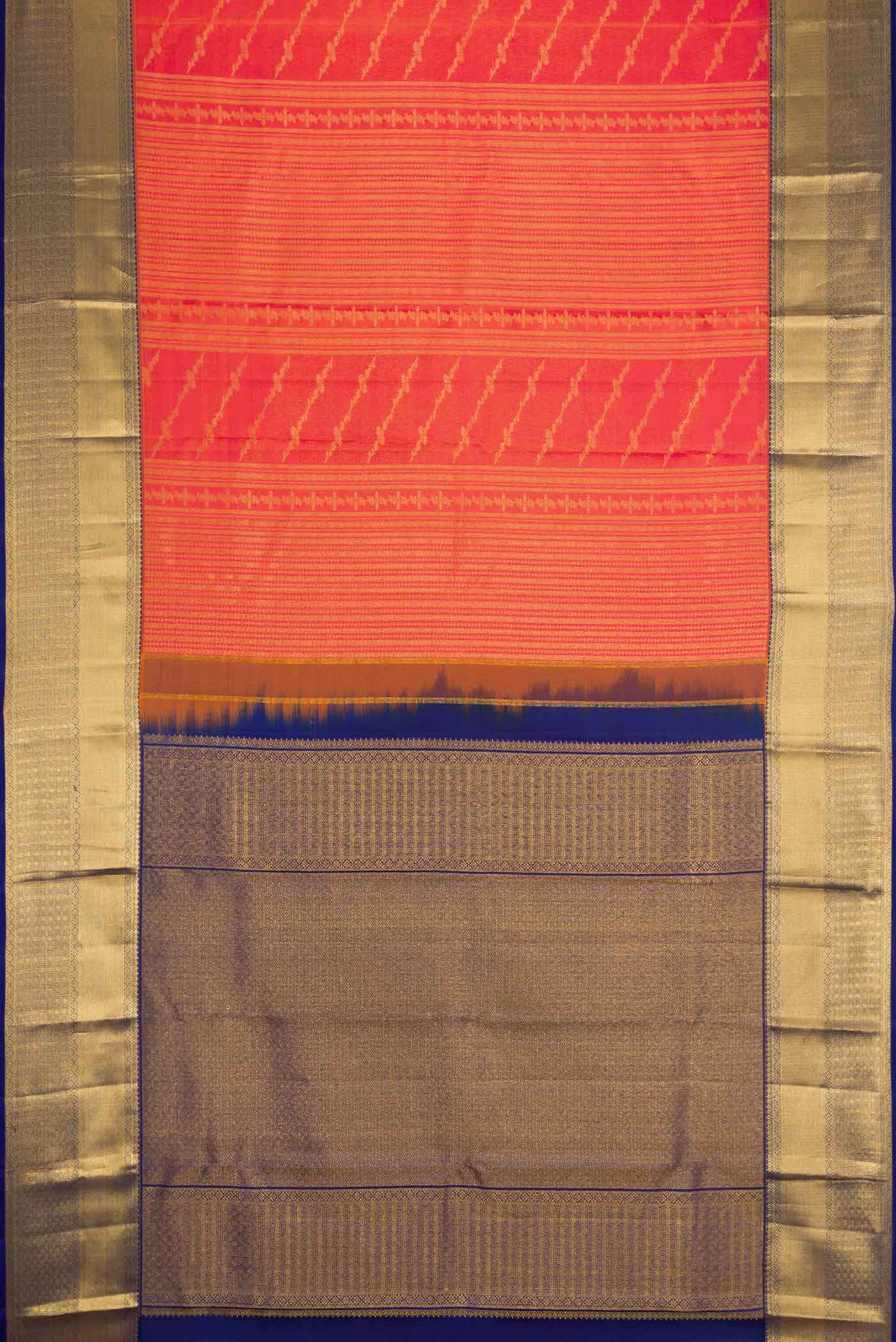 pallu body
